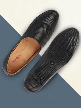 Men Black Ethnic Slip-On Juttis